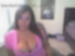 Naughty pussy in Tennessee girl looking for her daddy...